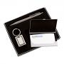 XA01259 - Conjunto Porta-cartão em alumínio, caneta e chaveiro. Gravação a laser nas 3 peças. Embalagem cx cinza com elástico