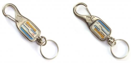 Chaveiro personalizado, modelo Mosquetão Anzolzinho . Gravação colorida 2 lados. Acabamento em resina. Embalgem Individual Chaveiro personalizado, modelo Mosquetão Anzolzinho . Gravação colorida 2 lados. Acabamento em resina. Embalgem Individual