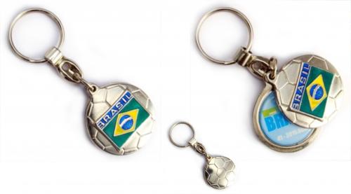 Chaveiro personalizado, modelo Recortado Bola. Gravação colorida 2 lados. Acabamento em resina. Emabalgem Individual Chaveiro personalizado, modelo Recortado Bola. Gravação colorida 2 lados. Acabamento em resina. Emabalgem Individual