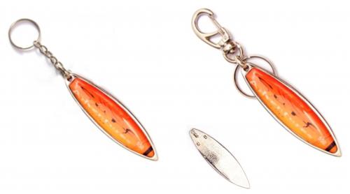 Chaveiro personalizado, modelo Recortado Surf com corrente. Gravação colorida 2 lados. Acabamento em resina. Emabalgem Individual Chaveiro personalizado, modelo Recortado Surf com corrente. Gravação colorida 2 lados. Acabamento em resina. Emabalgem Individual