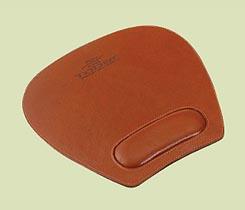 Mouse Pad personalizado, Modelo 1323 com almofada para descanso de pulso, detalhes em pespontos. tamanho: 22,50 x 22,50