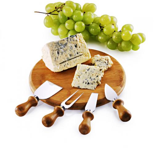 PD15043 - Conjunto para queijo em bambu / inox com 5 peças. Gravação a laser na tábua. Embalagem cx Kraft PD15043 - Conjunto para queijo em bambu / inox com 5 peças. Gravação a laser na tábua. Embalagem cx Kraft