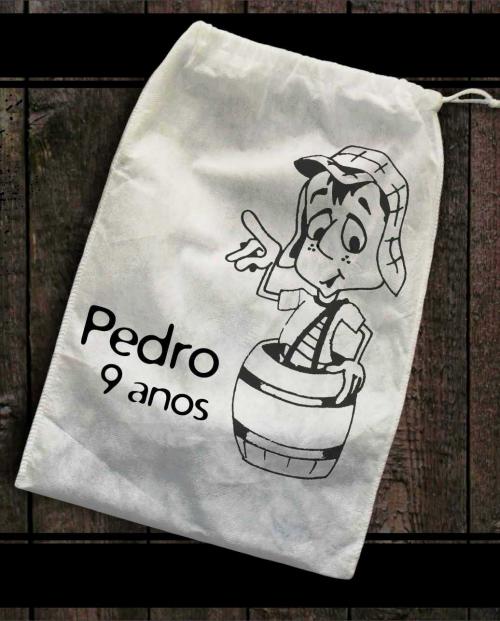Embalagem individual para sandálias onde proporciona melhor apresentaçao do produto, expectativas dos convidados e utilização pós-evento. Material TNT com gramatura especial, costura reforçada e cordão de fechamento. Gravação 01 cor/ 01 lado. Embalagem individual para sandálias onde proporciona melhor apresentaçao do produto, expectativas dos convidados e utilização pós-evento. Material TNT com gramatura especial, costura reforçada e cordão de fechamento. Gravação 01 cor/ 01 lado.
