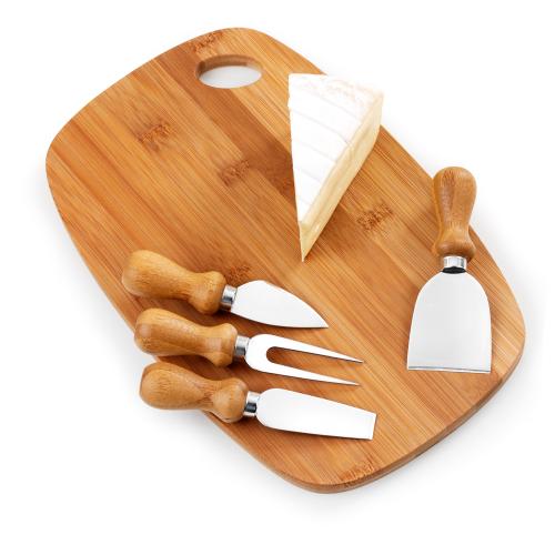 QUE5051 Kit para queijo com tábua oval em bambu, faca de ponta, espátula, garfo e faca ponta reta em bambu/aço inox - Medida tábua: 300x 190x 12mm » Embalagem: Caixa kraft - Med.: 360x 205x 45mm » Gravação: A laser 01 lado na tábua e na espátula QUE5051 Kit para queijo com tábua oval em bambu, faca de ponta, espátula, garfo e faca ponta reta em bambu/aço inox - Medida tábua: 300x 190x 12mm » Embalagem: Caixa kraft - Med.: 360x 205x 45mm » Gravação: A laser 01 lado na tábua e na espátula