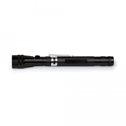 LN00221 Lanterna LED preta/cromada em Alumínio. Conta com clip, imã na parte frontal e prolongador flexível. Possui 3 LEDs, acionada através de quatro baterias LR44 já inclusas. Dimensões fechado: 17x1,5cm Dimensões estendido: 56x1,5cm . Gravação a laser/ 01 lado. Disponível nas cores azul, preta e vermelha. LN00221 Lanterna LED preta/cromada em Alumínio. Conta com clip, imã na parte frontal e prolongador flexível. Possui 3 LEDs, acionada através de quatro baterias LR44 já inclusas. Dimensões fechado: 17x1,5cm Dimensões estendido: 56x1,5cm . Gravação a laser/ 01 lado. Disponível nas cores azul, preta e vermelha.