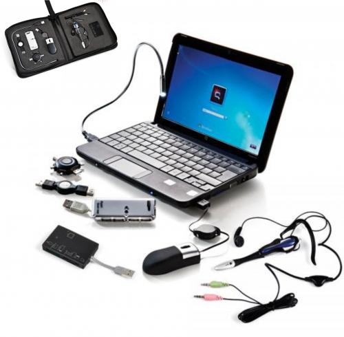 IN00281 Conjunto de mouse e acessórios com pasta em Material Sintético preto com zíper. Conta com cabo de conexão/extensão USB AM-AF, luminária USB prata para Notebook com 1 LED, HUB prata com 4 entradas USB 2.0 e saída USB, mini mouse óptico com fio extensor e saída USB, adaptador multifuncional USB preto - 5 funções, multi leitor de cartões e headset para notebook. Compatível com Windows/Mac Dimensões do estojo: 24,3x20,3x4,2cm. Gravação silk 01 cor IN00281 Conjunto de mouse e acessórios com pasta em Material Sintético preto com zíper. Conta com cabo de conexão/extensão USB AM-AF, luminária USB prata para Notebook com 1 LED, HUB prata com 4 entradas USB 2.0 e saída USB, mini mouse óptico com fio extensor e saída USB, adaptador multifuncional USB preto - 5 funções, multi leitor de cartões e headset para notebook. Compatível com Windows/Mac Dimensões do estojo: 24,3x20,3x4,2cm. Gravação silk 01 cor