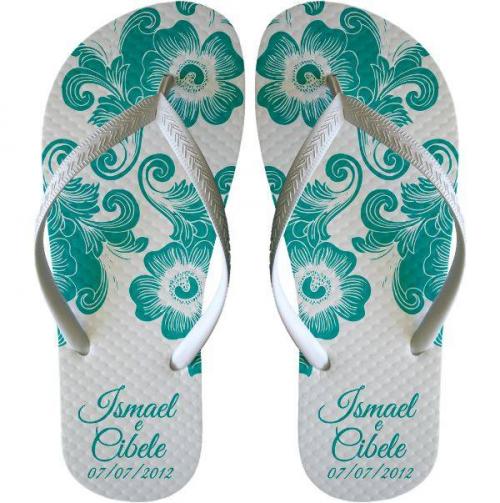 Sandálias personalizadas SLIMFEET. Para todo tipo de evento. Opção da Tira Slim ( fina ) da um toque mais feminino ou tradicional unissex. Gravação silk 01 cor. Para Transfer digital sem limite de cores, acrescer R$ Sandálias personalizadas SLIMFEET. Para todo tipo de evento. Opção da Tira Slim ( fina ) da um toque mais feminino ou tradicional unissex. Gravação silk 01 cor. Para Transfer digital sem limite de cores, acrescer R$