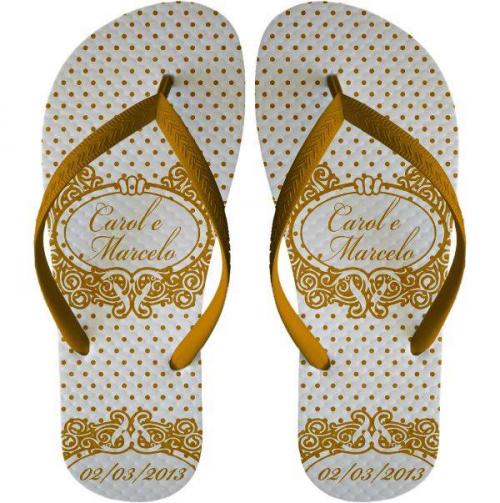 Sandálias personalizadas SLIMFEET. Para todo tipo de evento. Opção da Tira Slim ( fina ) da um toque mais feminino ou tradicional unissex. Gravação silk 01 cor. Para Transfer digital sem limite de cores, acrescer R$