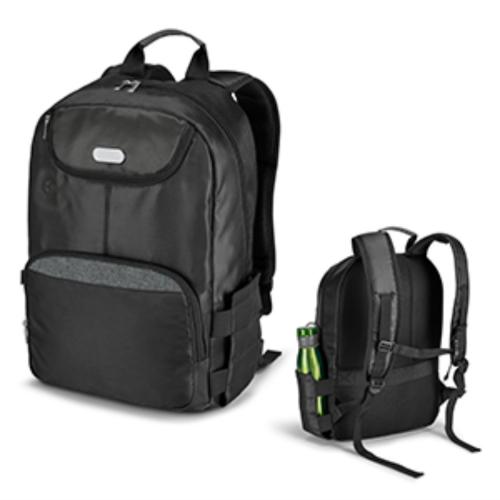 52165 Mochila para notebook. 840D jacquard. 2 compartimentos para notebook até 17 e para tablet 9.7. Interior forrado e parte posterior almofadada. Bolso frontal com porta esferográfica. Com saída para fone de ouvido e alça para transporte em trolley. Chapa metálica gravação. 330 x 450 x 160 mm | Chapa: 50 x 20 mm 52165 Mochila para notebook. 840D jacquard. 2 compartimentos para notebook até 17 e para tablet 9.7. Interior forrado e parte posterior almofadada. Bolso frontal com porta esferográfica. Com saída para fone de ouvido e alça para transporte em trolley. Chapa metálica gravação. 330 x 450 x 160 mm | Chapa: 50 x 20 mm